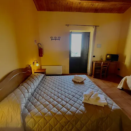 Farm stay Russa Belladonna
