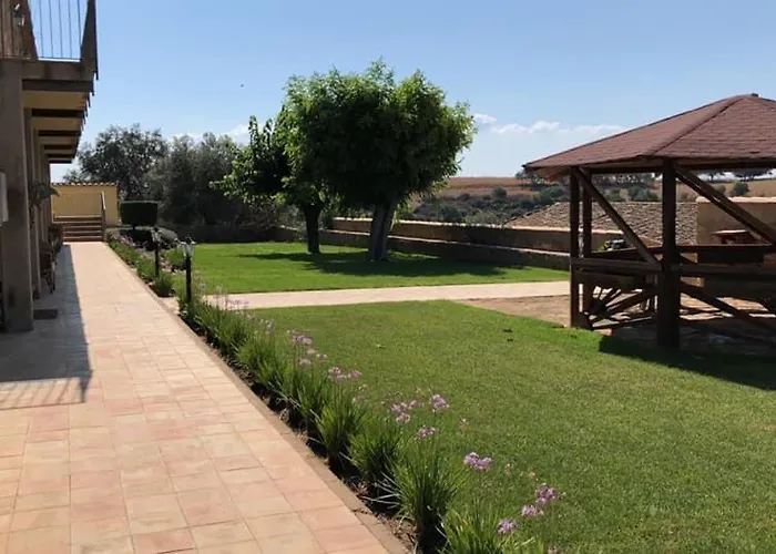 Russa Belladonna Alojamento de Turismo Rural