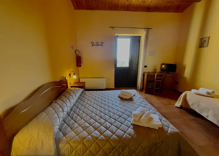 Alojamento de Turismo Rural Russa Belladonna