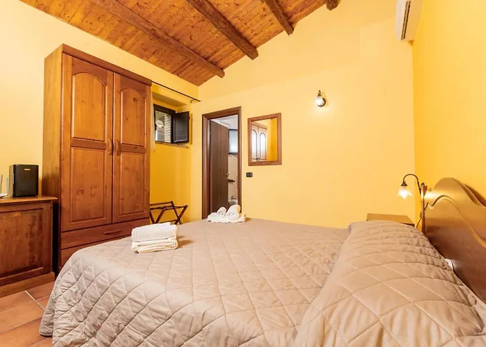 Alojamento de Turismo Rural Russa Belladonna